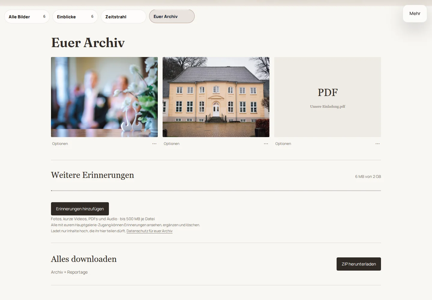 Erinnerungsarchiv mit beispielhaften Fotos und Einladung, darunter Upload und Download